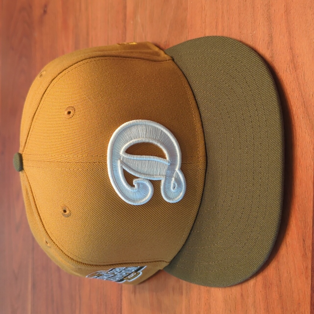 LA Dodgers Two-Tone Fitted Hat With 2020   World Series Champions Sidepatch